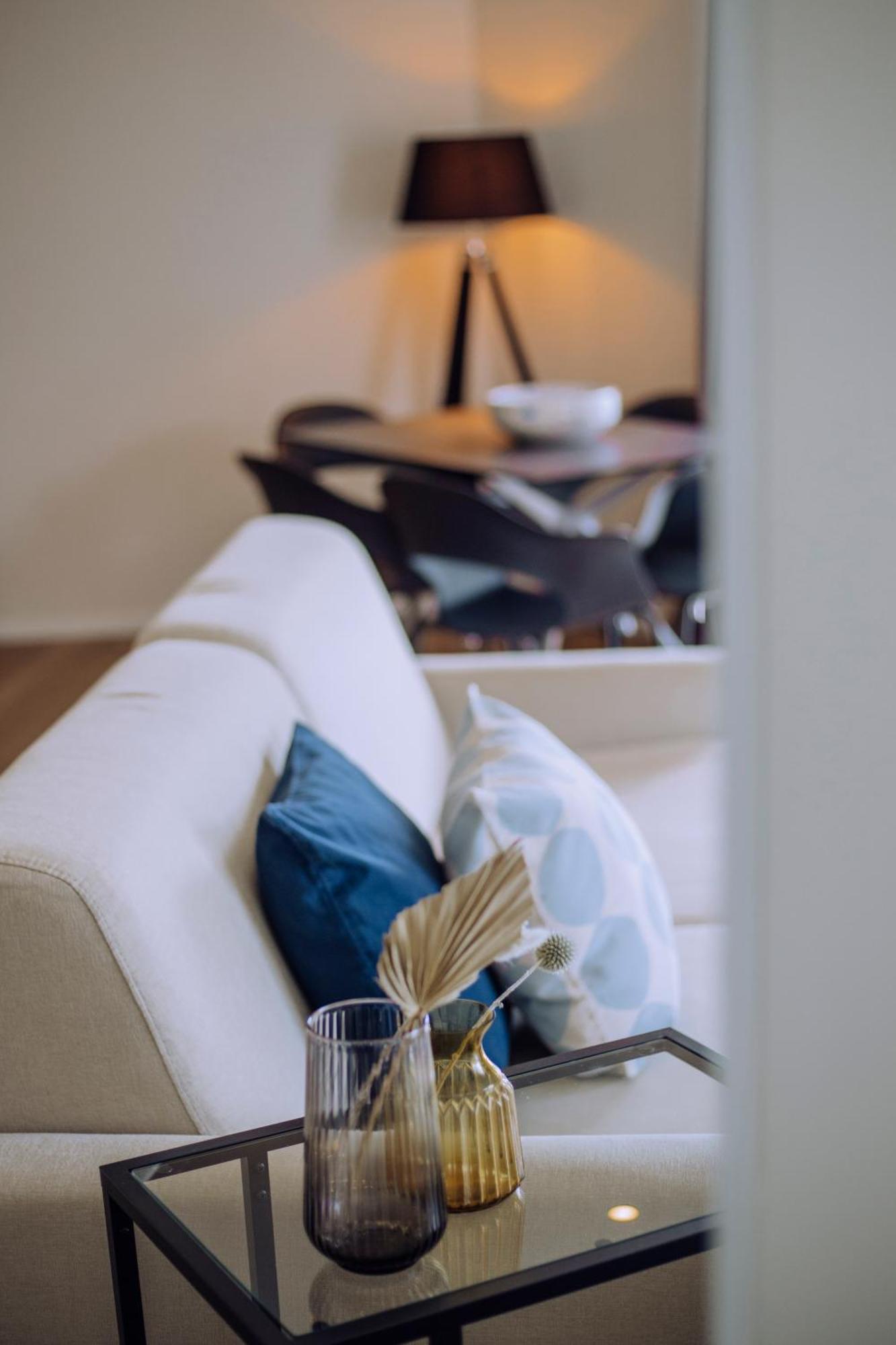 Ah Porticcioli Boutique Apartments San Felice del Benaco Ngoại thất bức ảnh