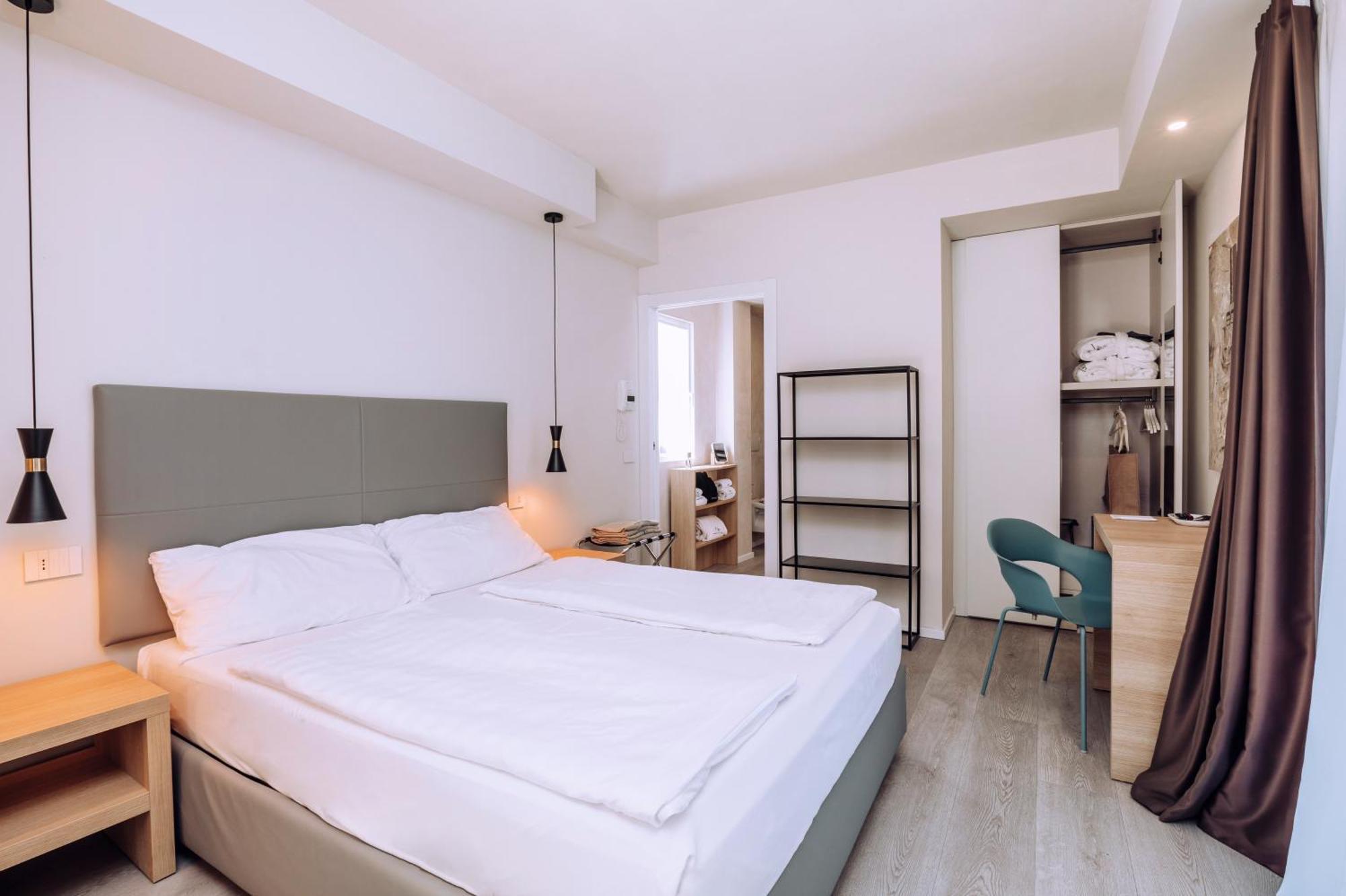 Ah Porticcioli Boutique Apartments San Felice del Benaco Ngoại thất bức ảnh